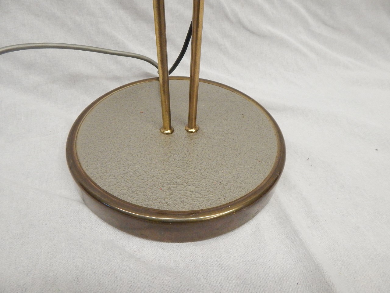 Stojací lampa - Brusel