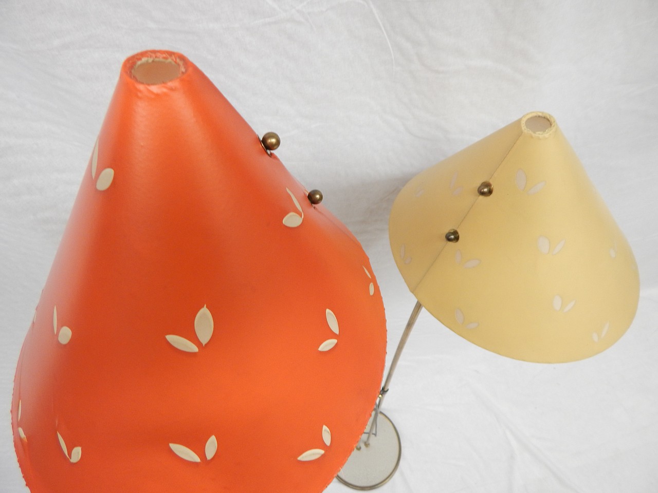 Stojací lampa - Brusel