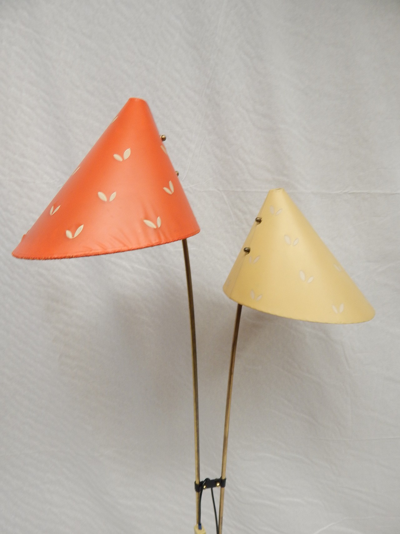 Stojací lampa - Brusel