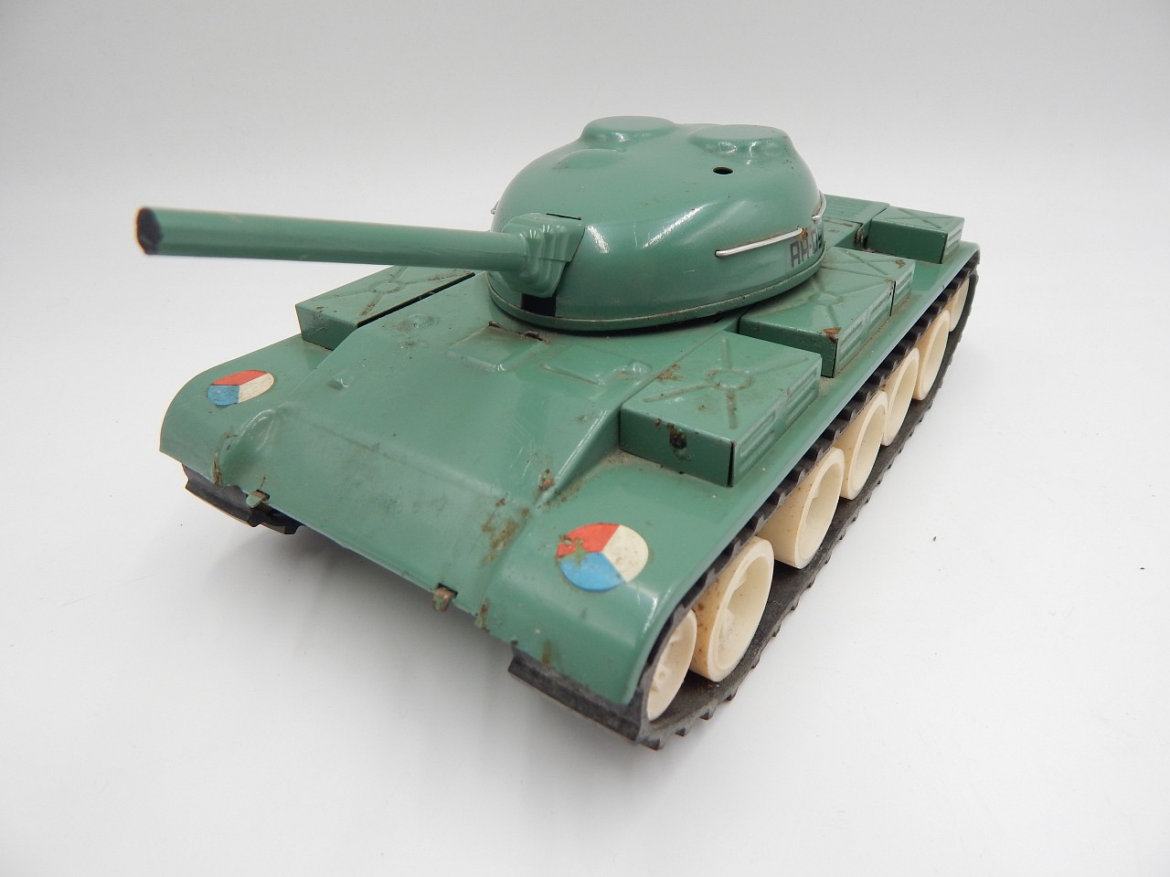 Plechový Tank - Ites