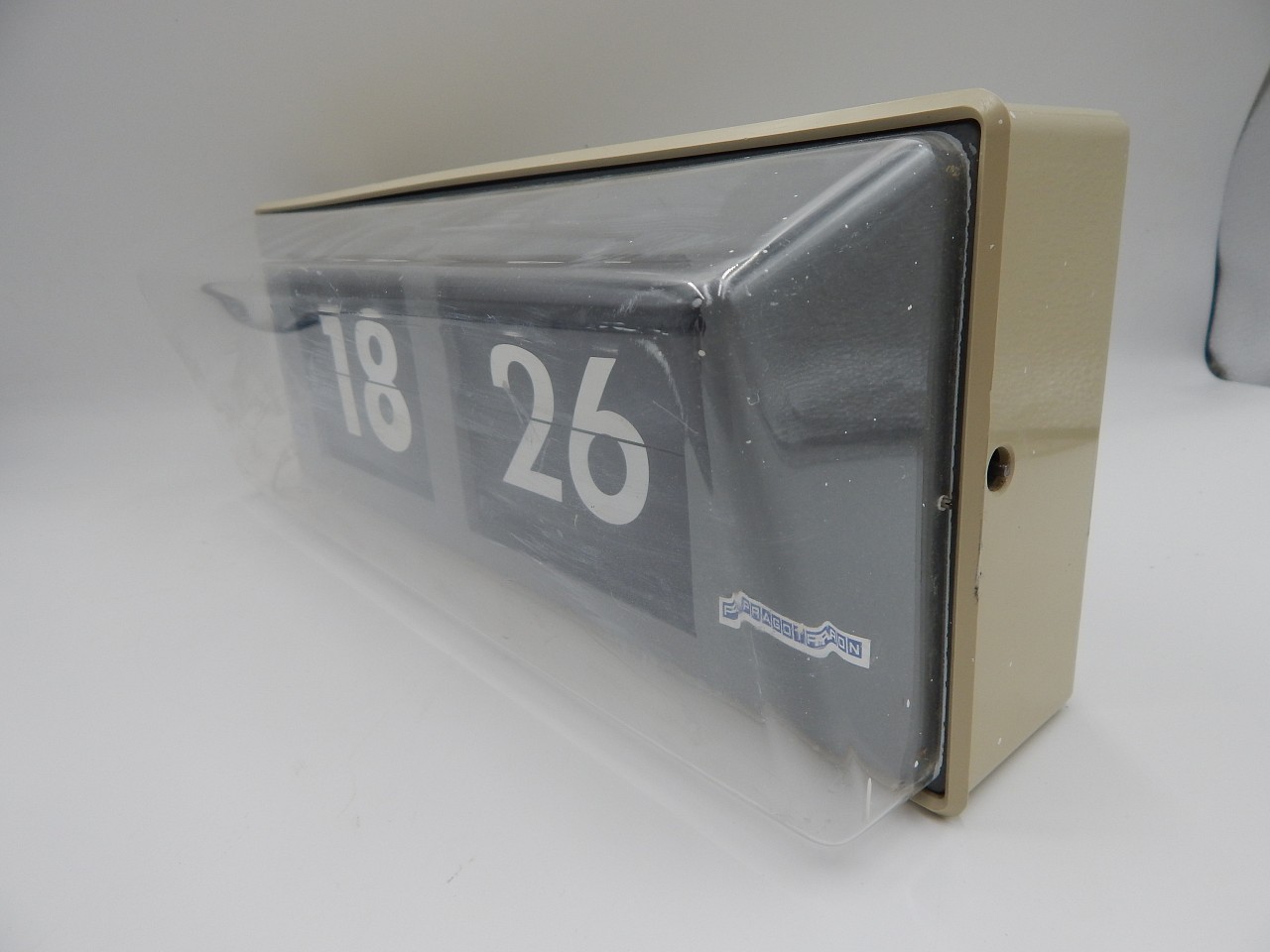 Pragotron - překlápěcí hodiny IPJ 061/1