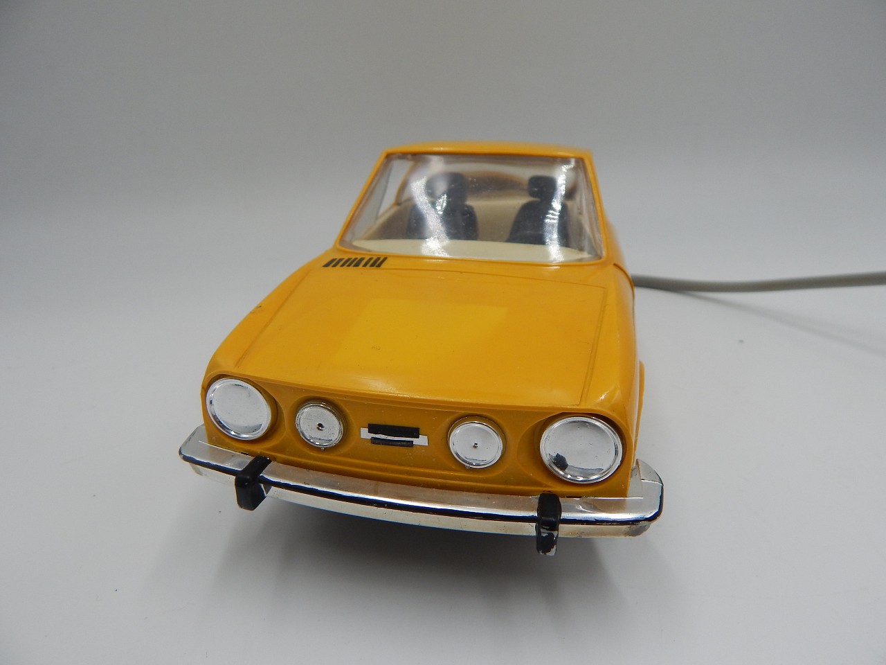 Škoda 110 R - na dálkové ovládání