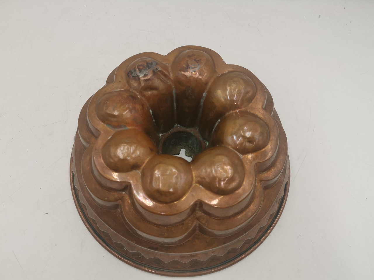 Forma na bábovku - měděná