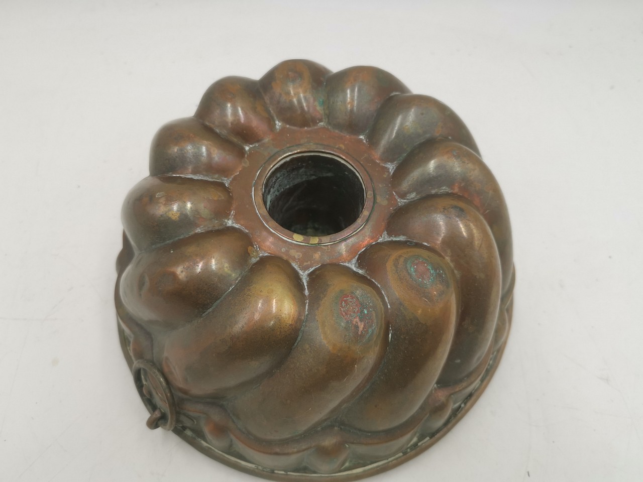 Krásná stará měděná forma Bábovka